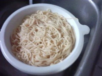 Spagetti mit Jagdwurst für schnelles Mahl - Rezept - Bild Nr. 4