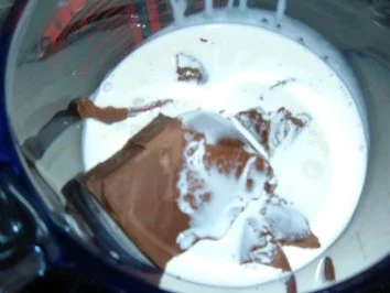 Eis -      Nougat.-Softeis mit Dooleys - Rezept - Bild Nr. 2