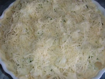 Rezept: Blumenkohl - Blätterteig -Torte Bild Nr. 5 Blumenkohl - Blätterteig -Torte - Rezept - Bild Nr. 5