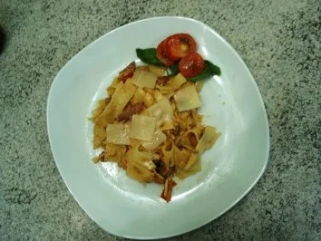 Rezept: Tomatennudeln Tomatennudeln - Rezept