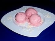 Himbeer-Kiwi-Joghurt-Sahne-Eis - Rezept