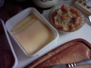 Rezept: Tomaten-Gurkensalat zum Abendbrot Bild Nr. 3 Tomaten-Gurkensalat zum Abendbrot - Rezept - Bild Nr. 3