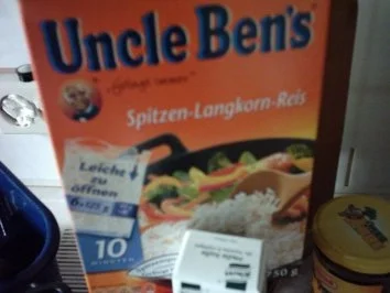 Pfeffer-Pangasiusfilet mit Petersiliensoße, geeisten Zuckerschoten und Reis - Rezept - Bild Nr. 8