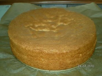 Bienenstich mit Biskuitboden - Rezept - Bild Nr. 3