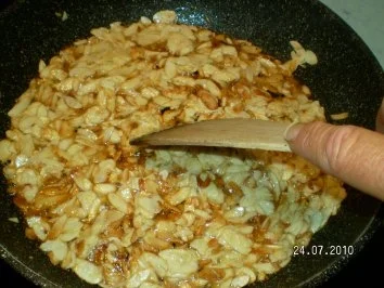 Bienenstich mit Biskuitboden - Rezept - Bild Nr. 5