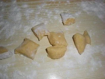 Rezept: Kartoffeln: Schupfnudeln so wie ich sie am liebsten mag :) Bild Nr. 3 Kartoffeln: Schupfnudeln so wie ich sie am liebsten mag :) - Rezept - Bild Nr. 3