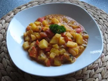 Kartoffel-Paprika Gulasch - Rezept - Bild Nr. 2