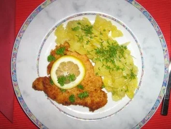 Rezept: Putenschnitzel mit Kartoffelsalat Putenschnitzel mit Kartoffelsalat - Rezept