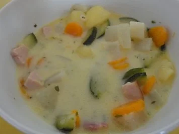 Gemüsige Gemüsesuppe - Rezept