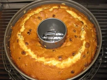 •♥•  Schneckeles Rosinen-Quark-Rührkuchen  •♥• - Rezept - Bild Nr. 4