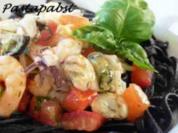 Tagliarini neri con Frutti di mare - Rezept