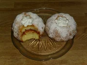 Biskuit-Mini-Gugelhupfe - Rezept