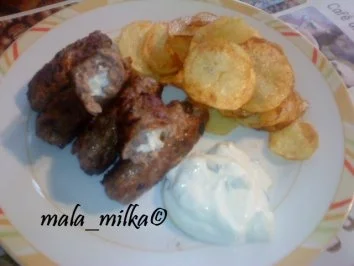 Bifteki mit Fetakäse - Rezept