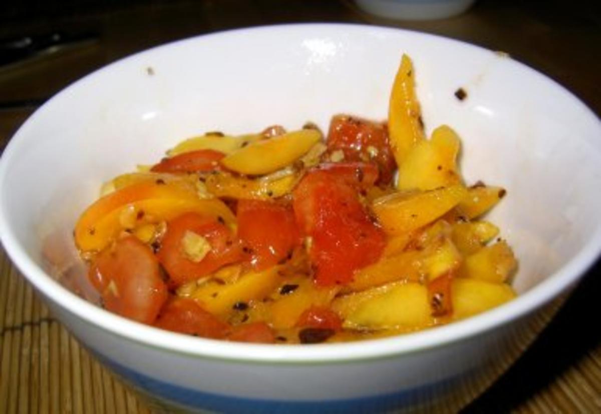 Bilder für Tomaten-Aprikosen-Salat - Rezept