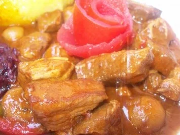 Rezept: Gulasch Bild Nr. 5 Gulasch - Rezept - Bild Nr. 5