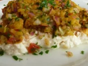 Schafskäse mit Gemüsehaube überbacken - Rezept