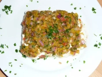 Rezept: Schafskäse mit Gemüsehaube überbacken Bild Nr. 2 Schafskäse mit Gemüsehaube überbacken - Rezept - Bild Nr. 2