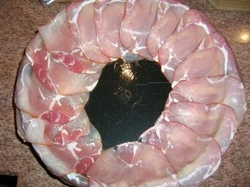 Schinken-Makkaroni-Torte mit geschmorten Kirschtomaten - Rezept - Bild Nr. 5