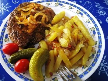 Falsches Rindersteak aus Hackfleisch - Rezept