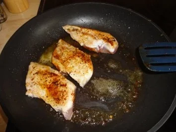 Hähnchenbrüste im Blätterteig versteckt! - Rezept - Bild Nr. 3