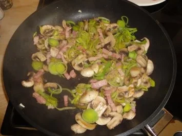 Hähnchenbrüste im Blätterteig versteckt! - Rezept - Bild Nr. 2