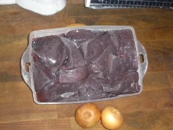 Hauptgericht / Wildrezept: Wildschweinleber mit Apfel und Zwiebeln - Rezept - Bild Nr. 2