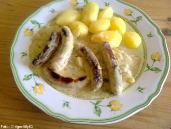 Rezept: Schmorgurken mit Würstchen Schmorgurken mit Würstchen - Rezept