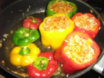 Paprika gefüllt mit Reis-Bolognese - Rezept - Bild Nr. 4