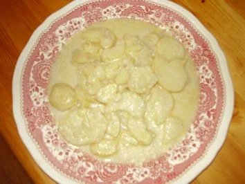 Bechamelkartoffeln "ala Mama" - Rezept