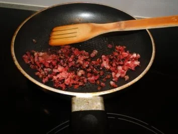 Rezept: Dicke Bohnen in Speck-Sahnesauce, geht ganz fix (Fotos) Bild Nr. 3 Dicke Bohnen in Speck-Sahnesauce, geht ganz fix (Fotos) - Rezept - Bild Nr. 3