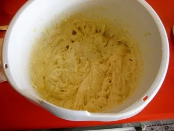 Rezept: Rührteigkuchen mit Zuckeraprikosen Bild Nr. 4 Rührteigkuchen mit Zuckeraprikosen - Rezept - Bild Nr. 4