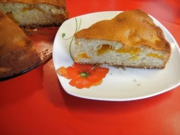 Rezept: Rührteigkuchen mit Zuckeraprikosen Rührteigkuchen mit Zuckeraprikosen - Rezept