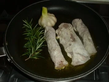 Warmer Chicoree mit Seeteufelfilets und Rettichsprossen - Rezept - Bild Nr. 2