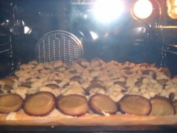 Pflaumenkuchen vom Blech - Rezept - Bild Nr. 2