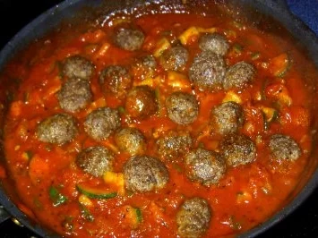 Zucchini-Hackfleisch-Pfanne - Rezept - Bild Nr. 7