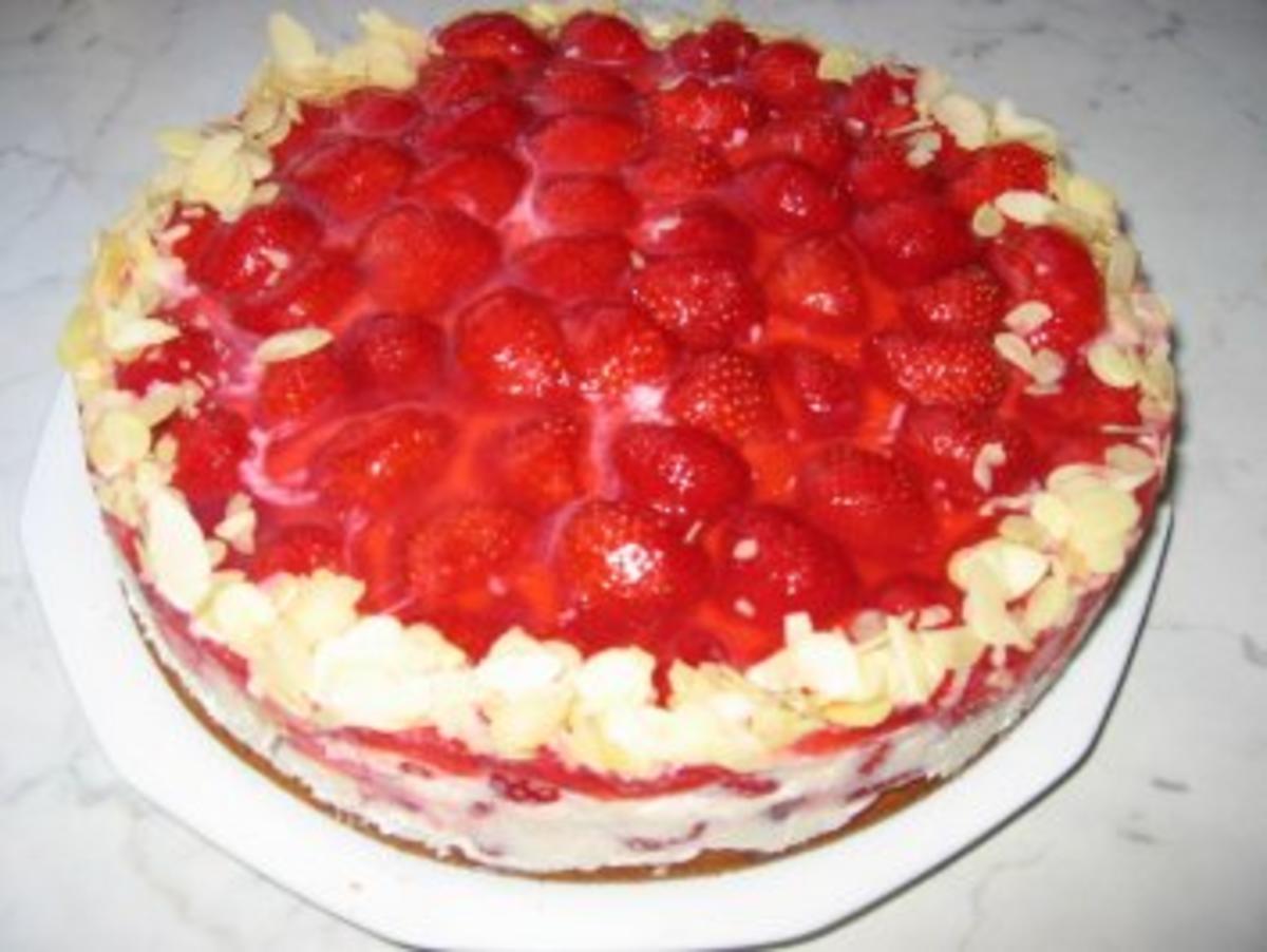 Bilder für Erdbeer-Sahne-Torte - Rezept