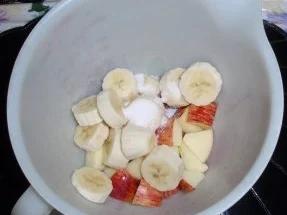 Rezept: Apfel-Bananen-Joghurt-Sahne-Eis Bild Nr. 3 Apfel-Bananen-Joghurt-Sahne-Eis - Rezept - Bild Nr. 3