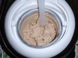 Rezept: Apfel-Bananen-Joghurt-Sahne-Eis Bild Nr. 6 Apfel-Bananen-Joghurt-Sahne-Eis - Rezept - Bild Nr. 6