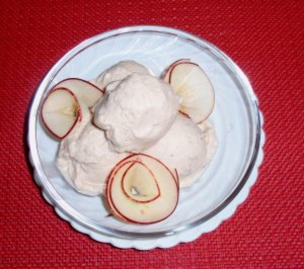 Apfel-Bananen-Joghurt-Sahne-Eis - Rezept - Bild Nr. 7