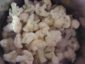 Rezept: Blumenkohlsuppe mit Broccoli Bild Nr. 2 Blumenkohlsuppe mit Broccoli - Rezept - Bild Nr. 2