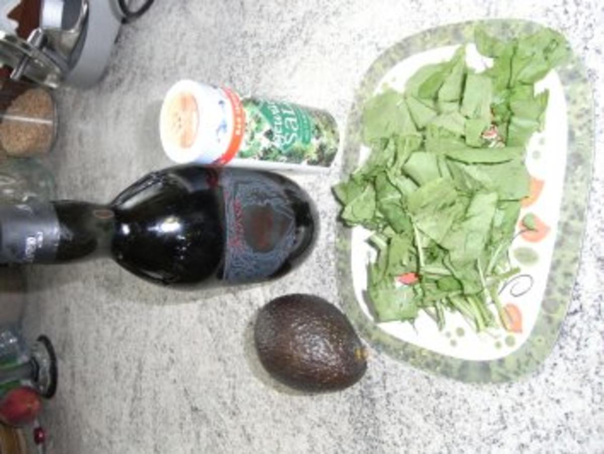 Avocadoaufstrich mit Rucola - Rezept