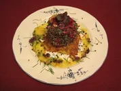 Rote-Rüben-Frischkäse-Variation auf Kartoffelrösti - Rezept