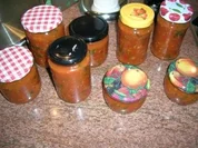 Tomatensugo - einfach den Sommer einfangen, Sugo kann man zu vielem verwenden - Rezept