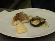 Loup de Mer in Olivenöl konfiert an warmer Antipasti und Trüffelpüree - Rezept