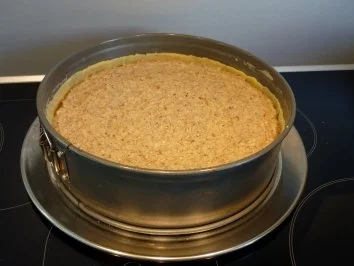 Rezept: Russische Nusstorte Bild Nr. 2 Russische Nusstorte - Rezept - Bild Nr. 2