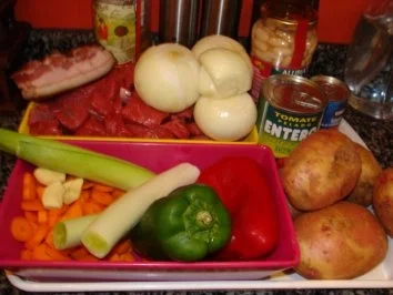 Eintopf : -Ung. Gemüse - Gulascheintopf- - Rezept - Bild Nr. 3