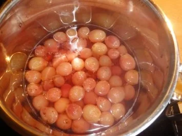 Rezept: Nektarinen-Trauben-Marmelade mit Pistazien Bild Nr. 4 Nektarinen-Trauben-Marmelade mit Pistazien - Rezept - Bild Nr. 4