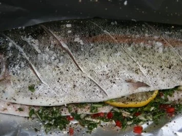 Fisch: Kräuterforelle im Päckchen - Rezept - Bild Nr. 7