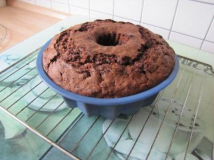 Omas Rotweinkuchen - einfach - von GekaNRW