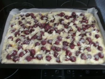 Rezept: Kirsch-Butterkuchen Bild Nr. 5 Kirsch-Butterkuchen - Rezept - Bild Nr. 5